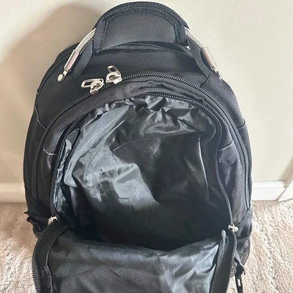 High Sierra 17" Laptop Backpack – TSA-Friendly, Black, Like New - Picture 11 of 14